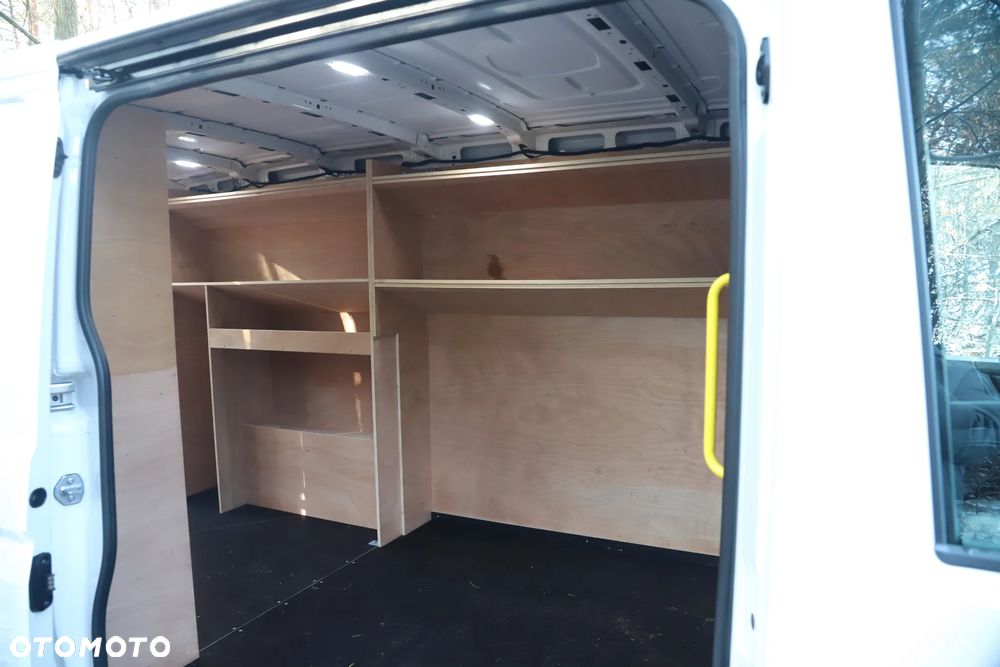 Volkswagen Crafter - 8