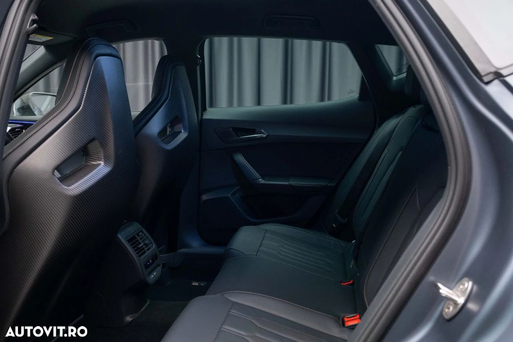 Cupra Formentor 2.5 TSI 4Drive DSG VZ5 - 24