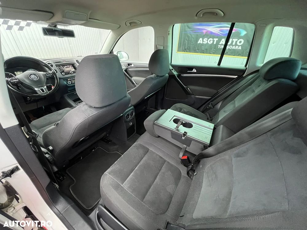 Volkswagen Tiguan - 13