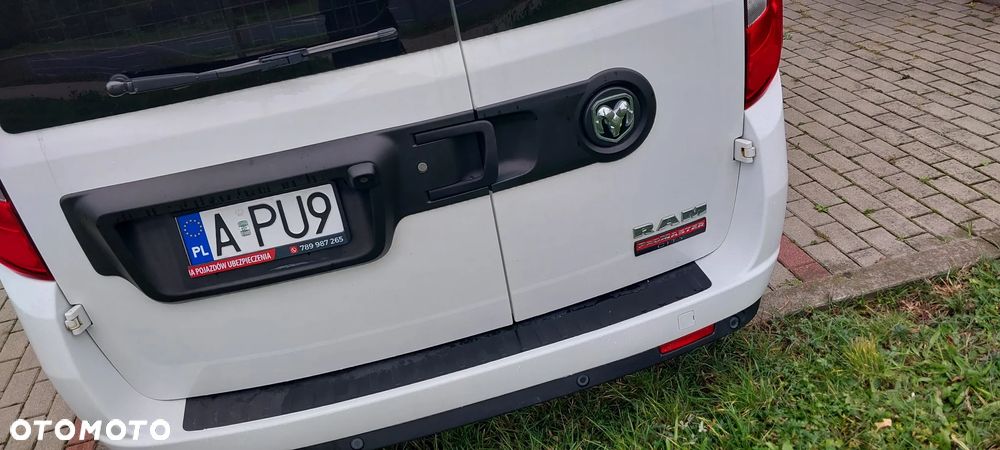 Fiat Doblo / promaster /Ram - 12