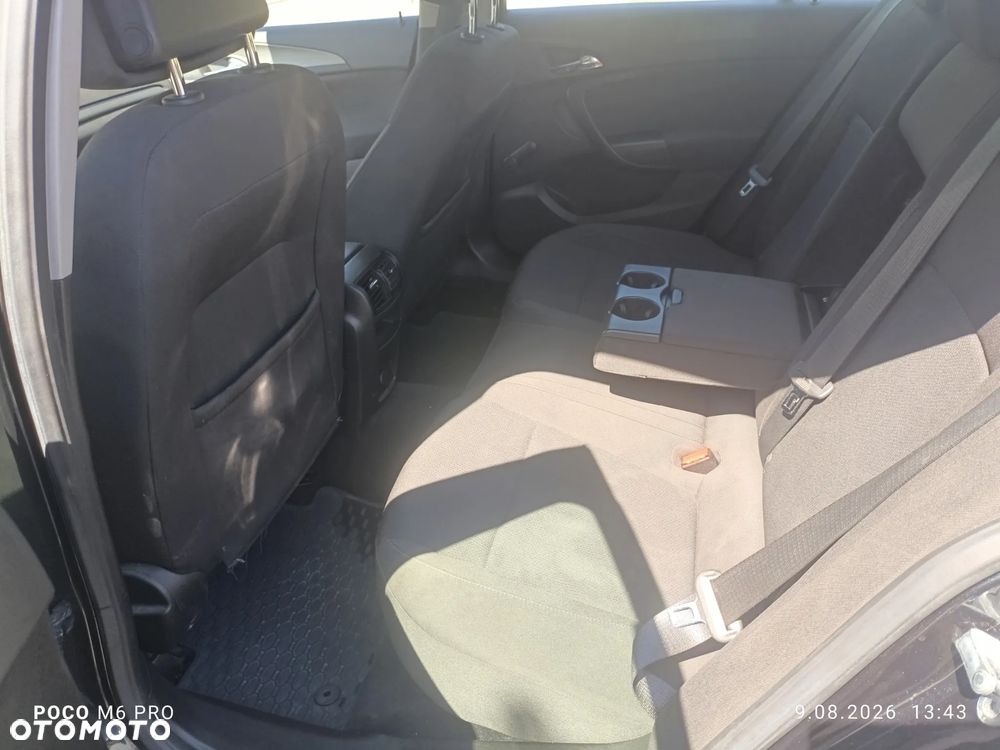 Opel Insignia 1.8 Sport - 12