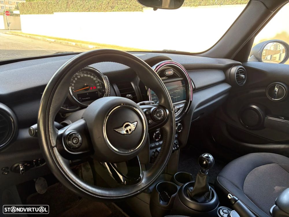 MINI 5 Portas One - 28