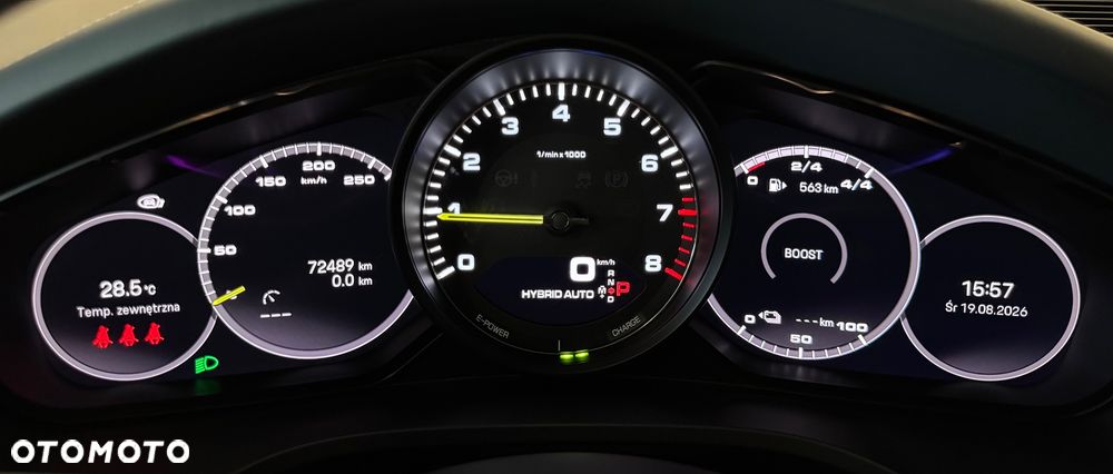 Porsche Cayenne - 14