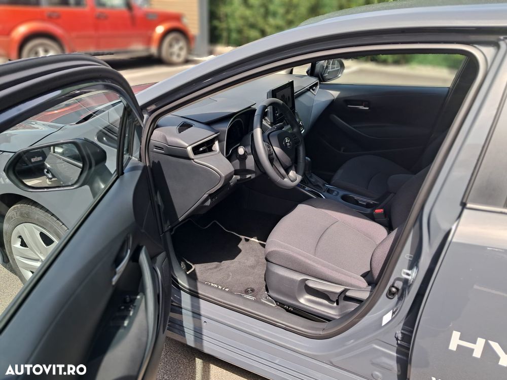 Toyota Corolla 1.8 HSD Eco - 12