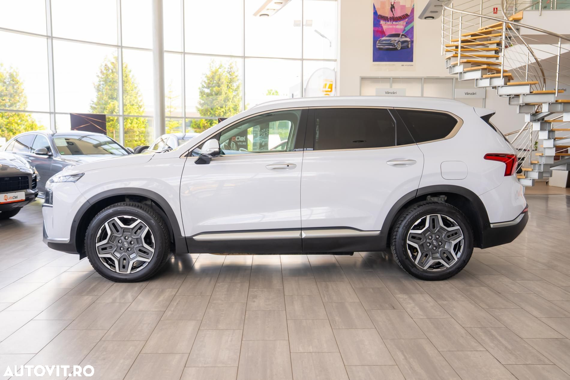 Hyundai Santa Fe - 4