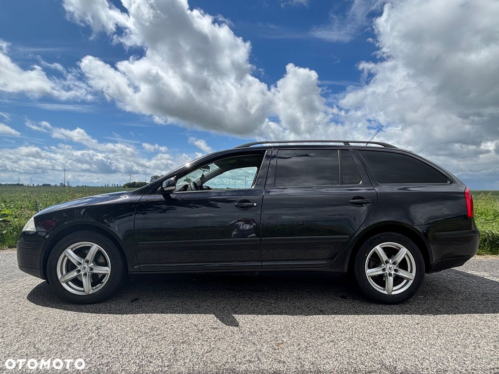 Skoda Octavia 1.6 FSI Ambiente - 15