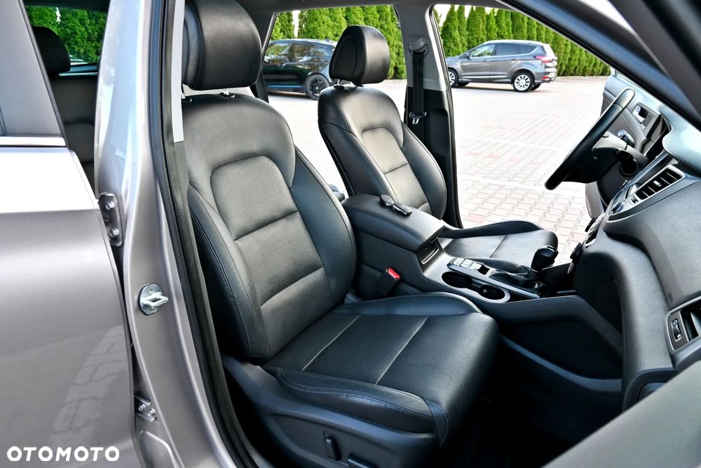 Hyundai Tucson 2.0 CRDI Premium 4WD - 37
