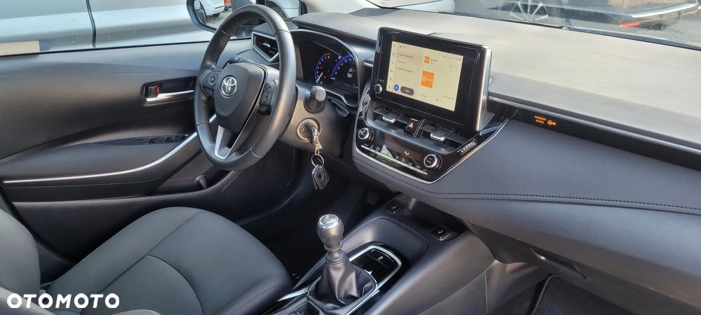 Toyota Corolla 1.5 Comfort - 13