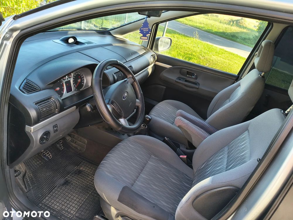 Ford Galaxy 2.3 16V - 12