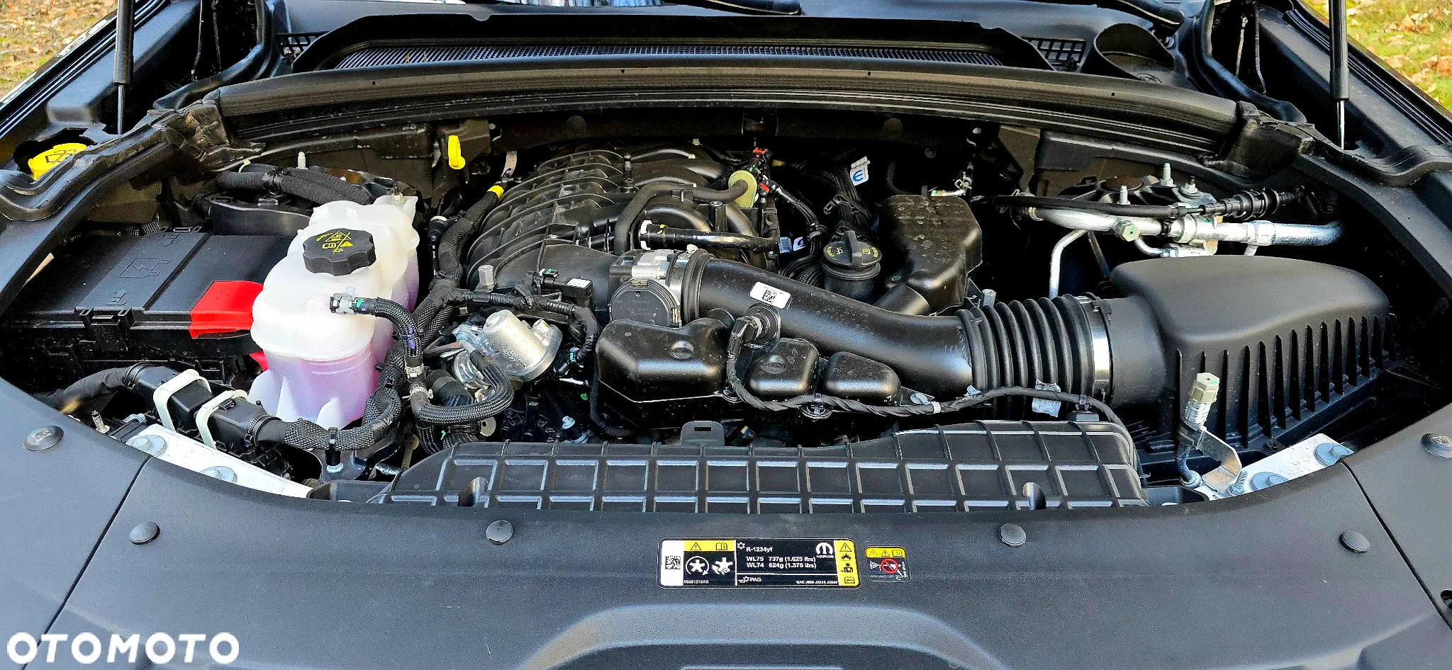 Jeep Grand Cherokee - 12