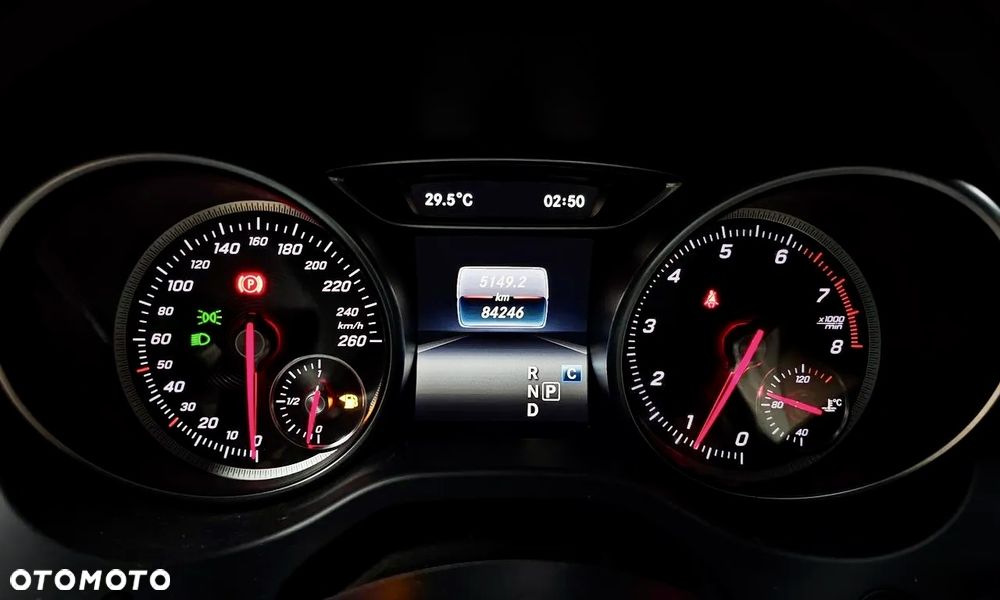 Mercedes-Benz CLA 250 4Matic 7G-DCT AMG Line - 12