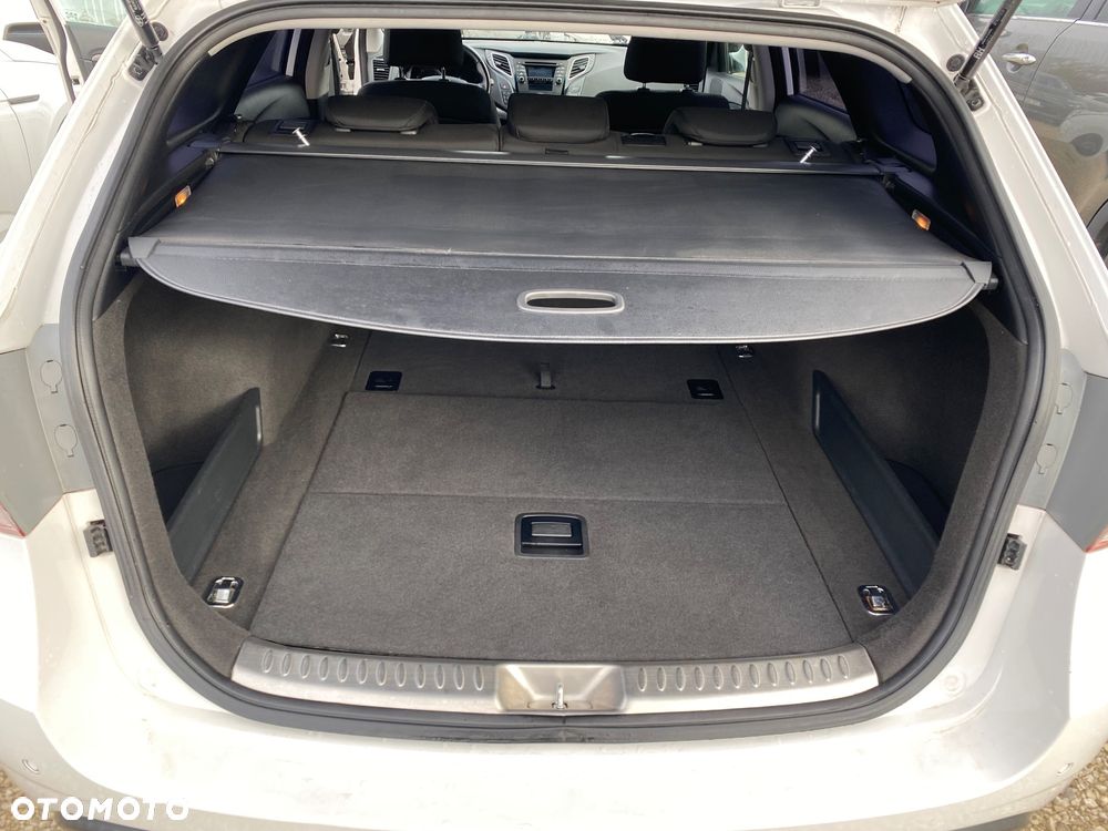 Hyundai i40 i40cw 1.6 Fifa World Cup Edition - 27