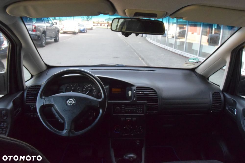 Opel Zafira 1.8 16V Elegance - 22