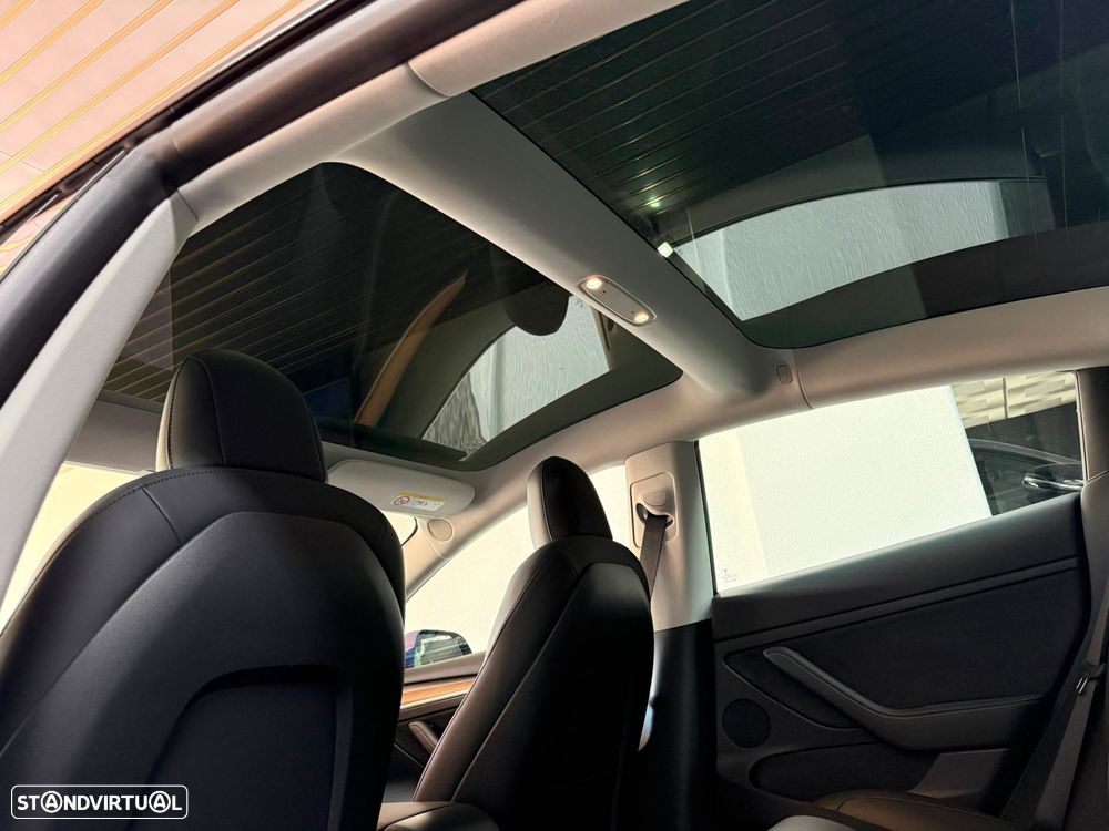 Tesla Model 3 Tração Traseira - 12