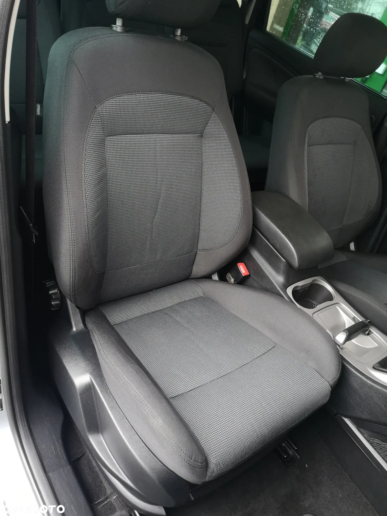 Ford S-Max - 23