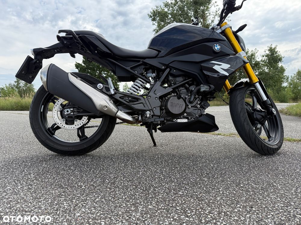 BMW G - 10