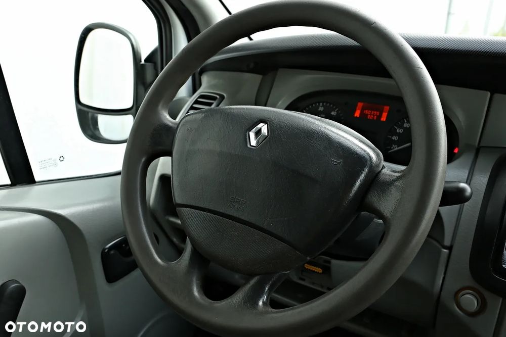 Renault Trafic - 31