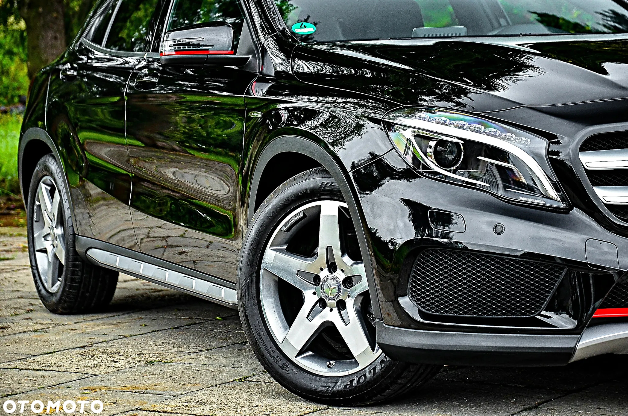 Mercedes-Benz GLA 180 7G-DCT AMG Line - 10