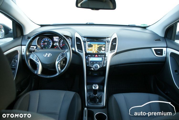 Hyundai i30 1.6 Trend - 6