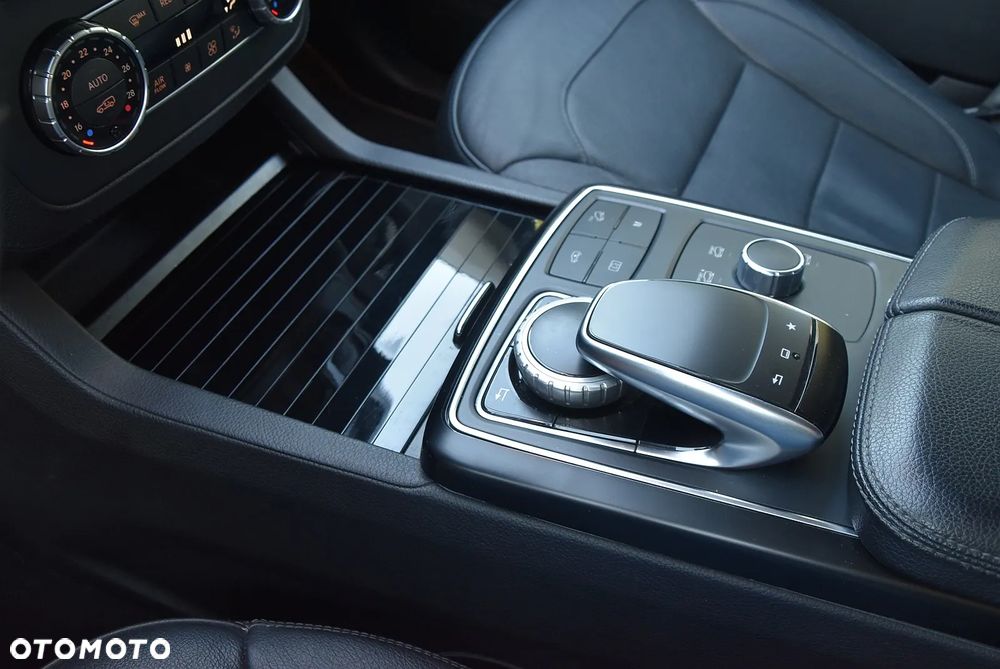 Mercedes-Benz GLE 450 AMG 4-Matic - 34