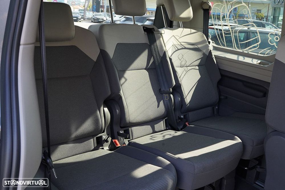 VW Multivan 1.5 TSI e-Hybrid Trend DSG - 22