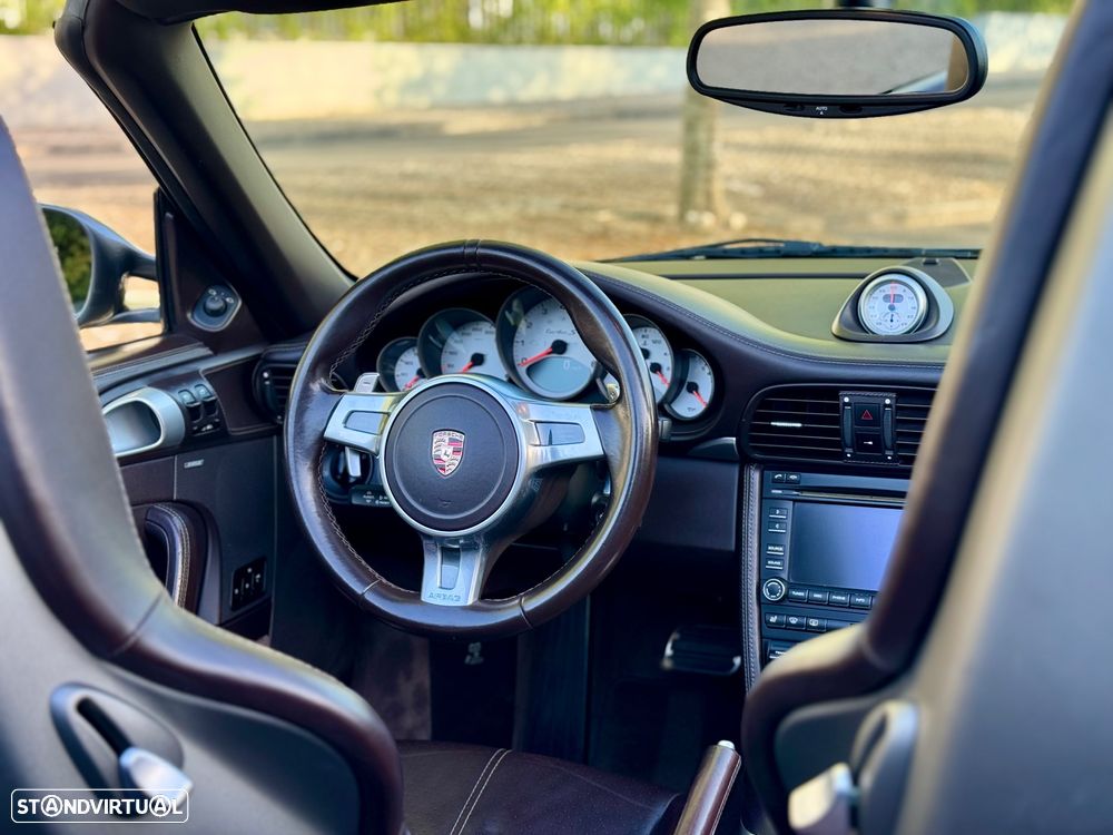 Porsche 911 (997) Turbo S Cabriolet PDK - 8