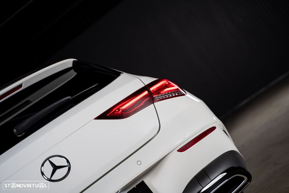 Mercedes-Benz CLA 220 d Shooting Brake 8G-DCT AMG Line - 8