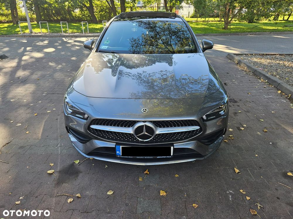 Mercedes-Benz CLA 220 AMG Line 7G-DCT - 3