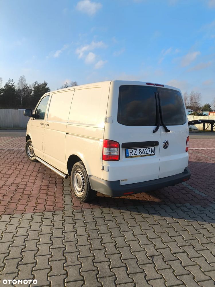 Volkswagen Transporter - 4