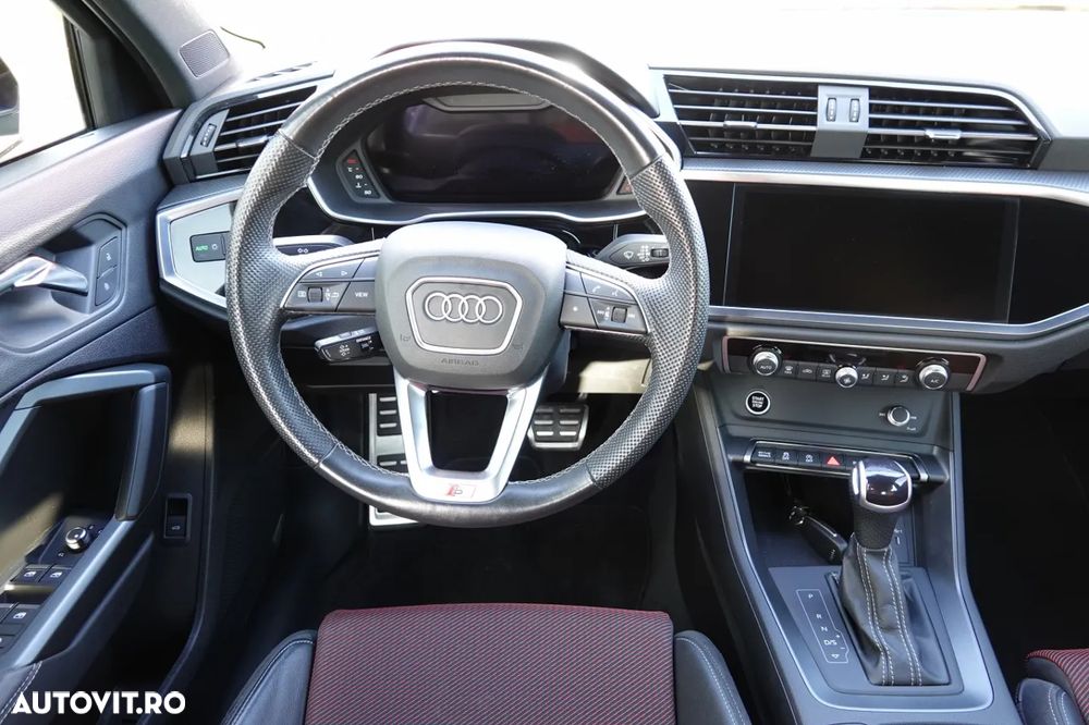 Audi Q3 - 24