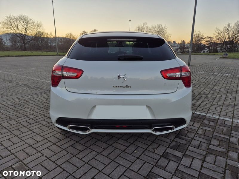 Citroën DS5 HDi 165 Business - 3