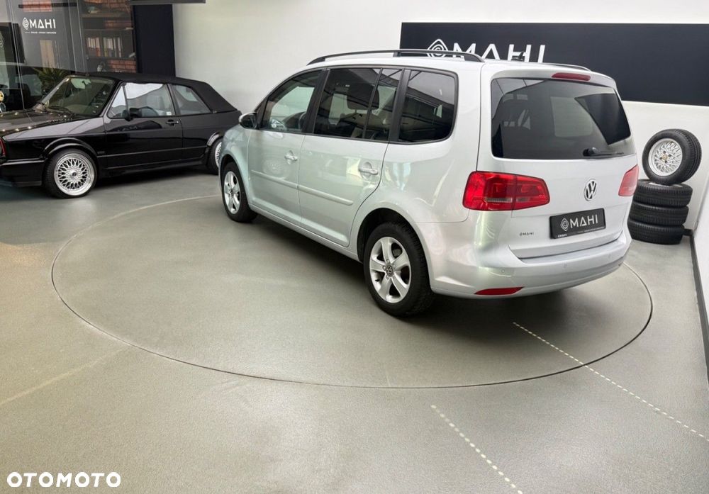 Volkswagen Touran 1.6 TDI DPF Trendline - 9