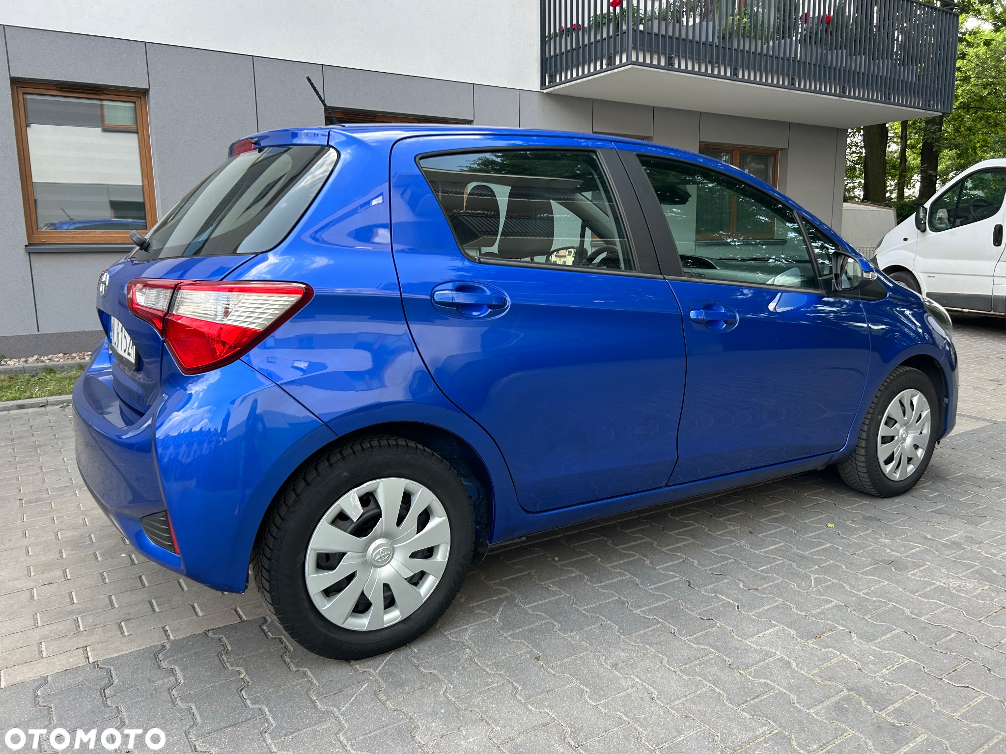 Toyota Yaris 1.0 Active - 8