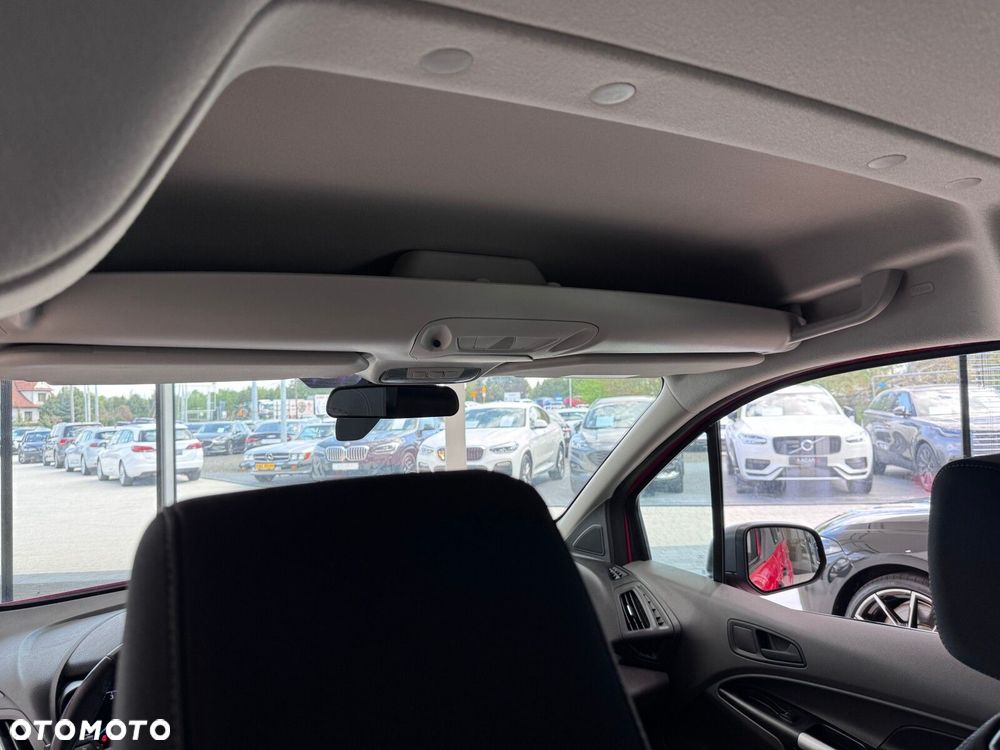 Ford Transit Connect - 37