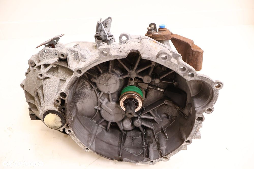 VOLVO V70 SKRZYNIA BIEGÓW MANUALNA 456R7002GB, T1GG4