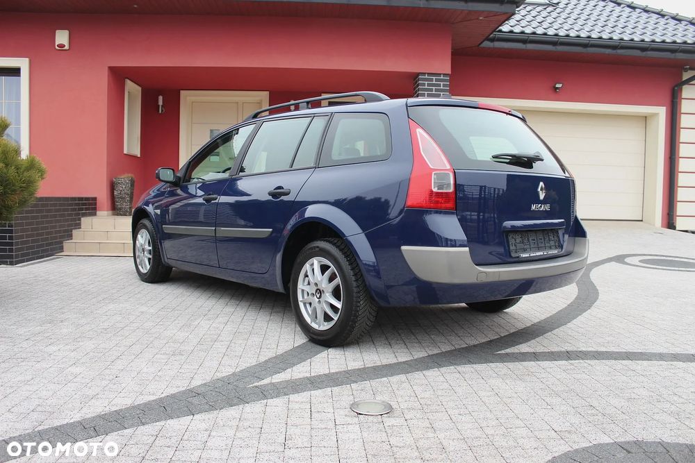Renault Megane 1.6 Avantage - 5