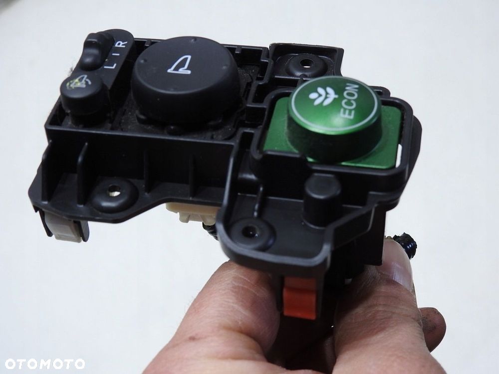 PANEL PRZYCISK REGULACJI LUSTEREK ECON INSIGHT II - 2