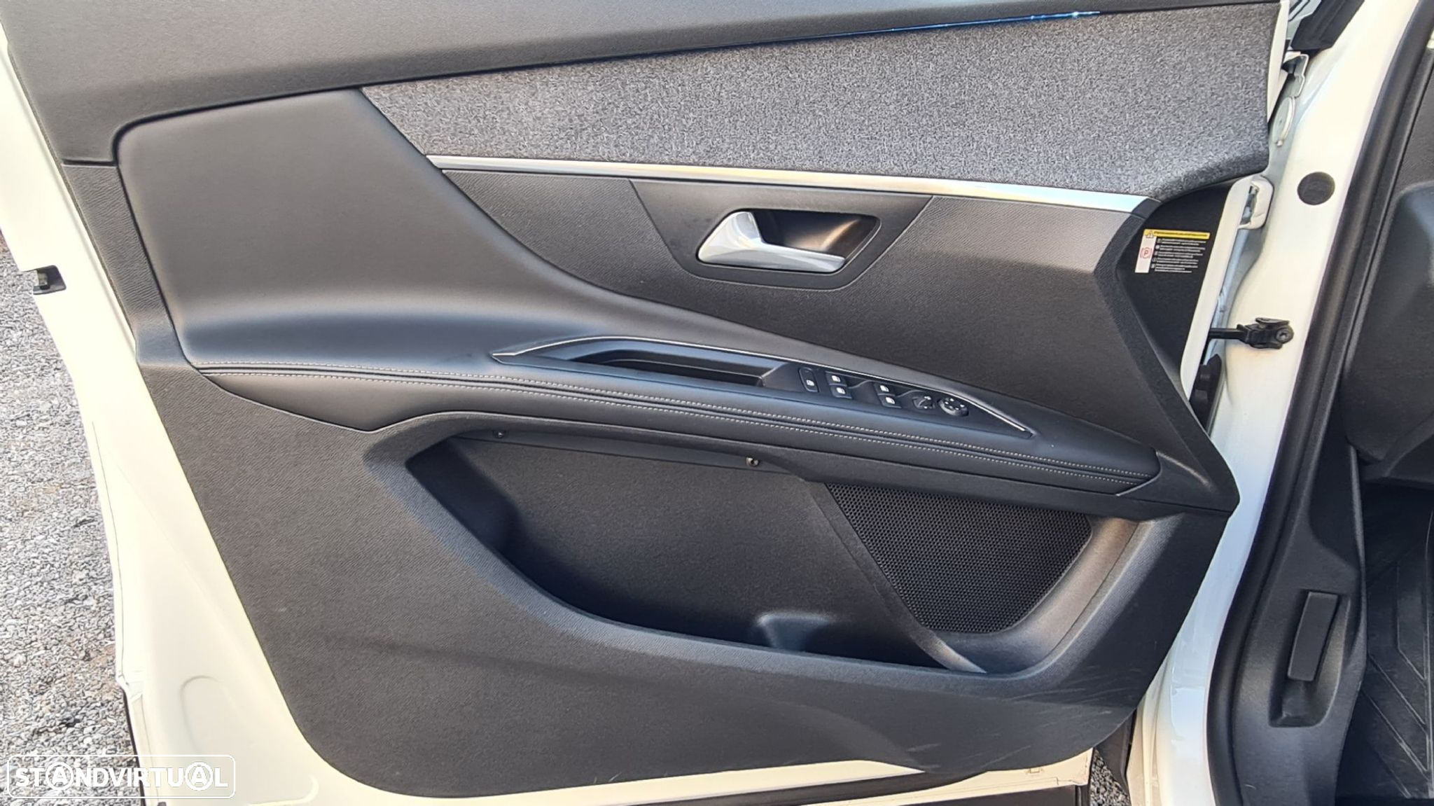 Peugeot 5008 1.6 BlueHDi Allure EAT6 - 7