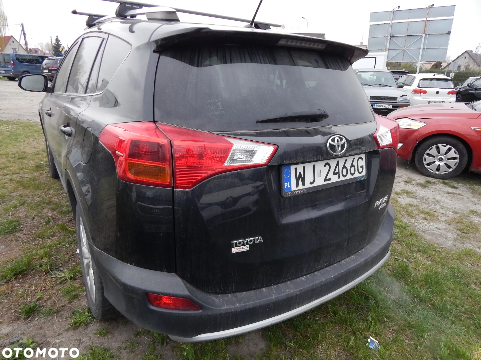 Toyota RAV4 - 6
