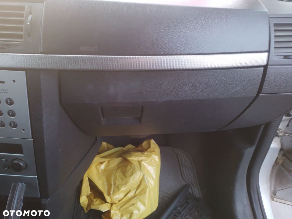 OPEL MERIVA A 02-05 1.7 Z17DTH -  RADIO ORYGINALNE - 24
