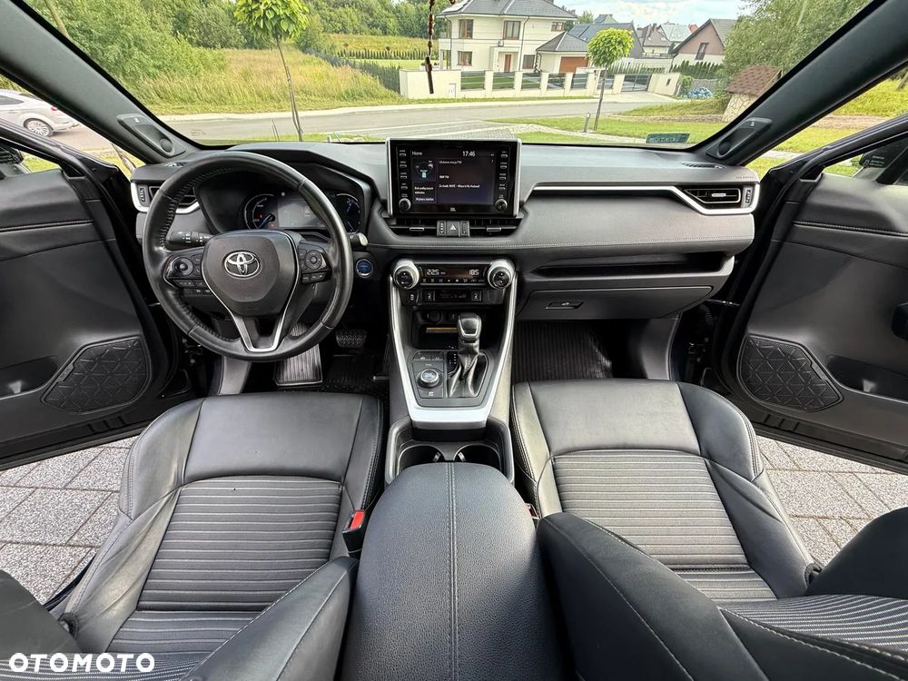 Toyota RAV4 2.5 Hybrid Black Edition by JBL 4x2 - 9