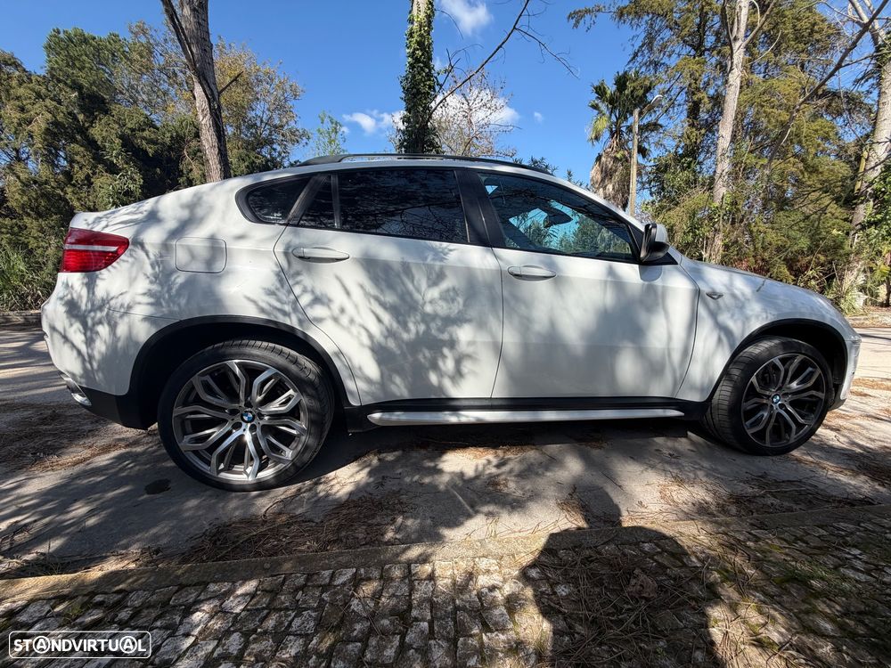 BMW X6 xDrive40d - 14