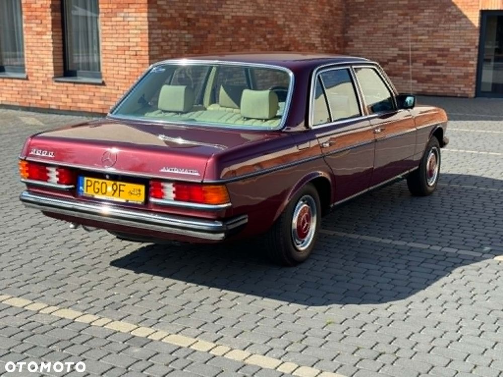 Mercedes-Benz W123 - 4