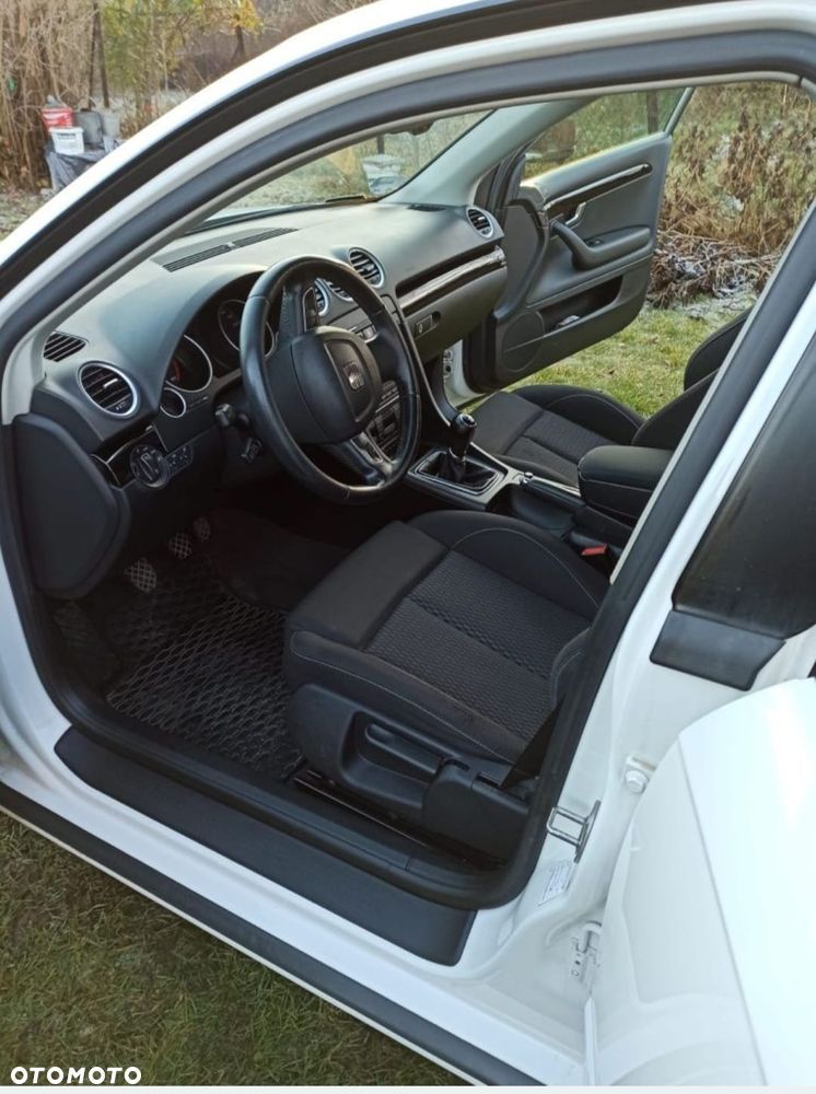 Volkswagen Golf 2.0 TDI (BlueMotion Technology) Highline - 7