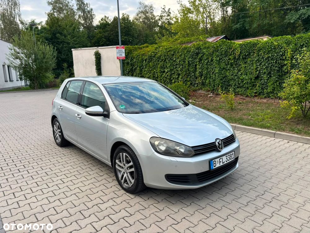 Volkswagen Golf - 26