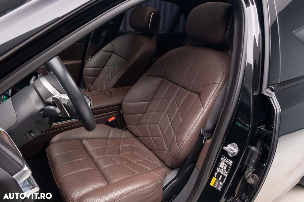 BMW Seria 7 750e xDrive AT PHEV - 21