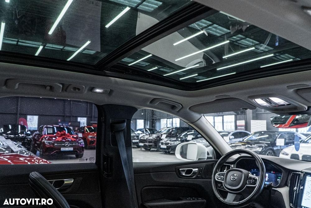 Volvo XC 60 T6 AWD Recharge Geartronic Inscription - 6