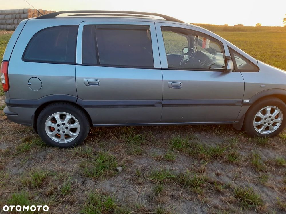 Opel Zafira 2.0 DTI Elegance - 4