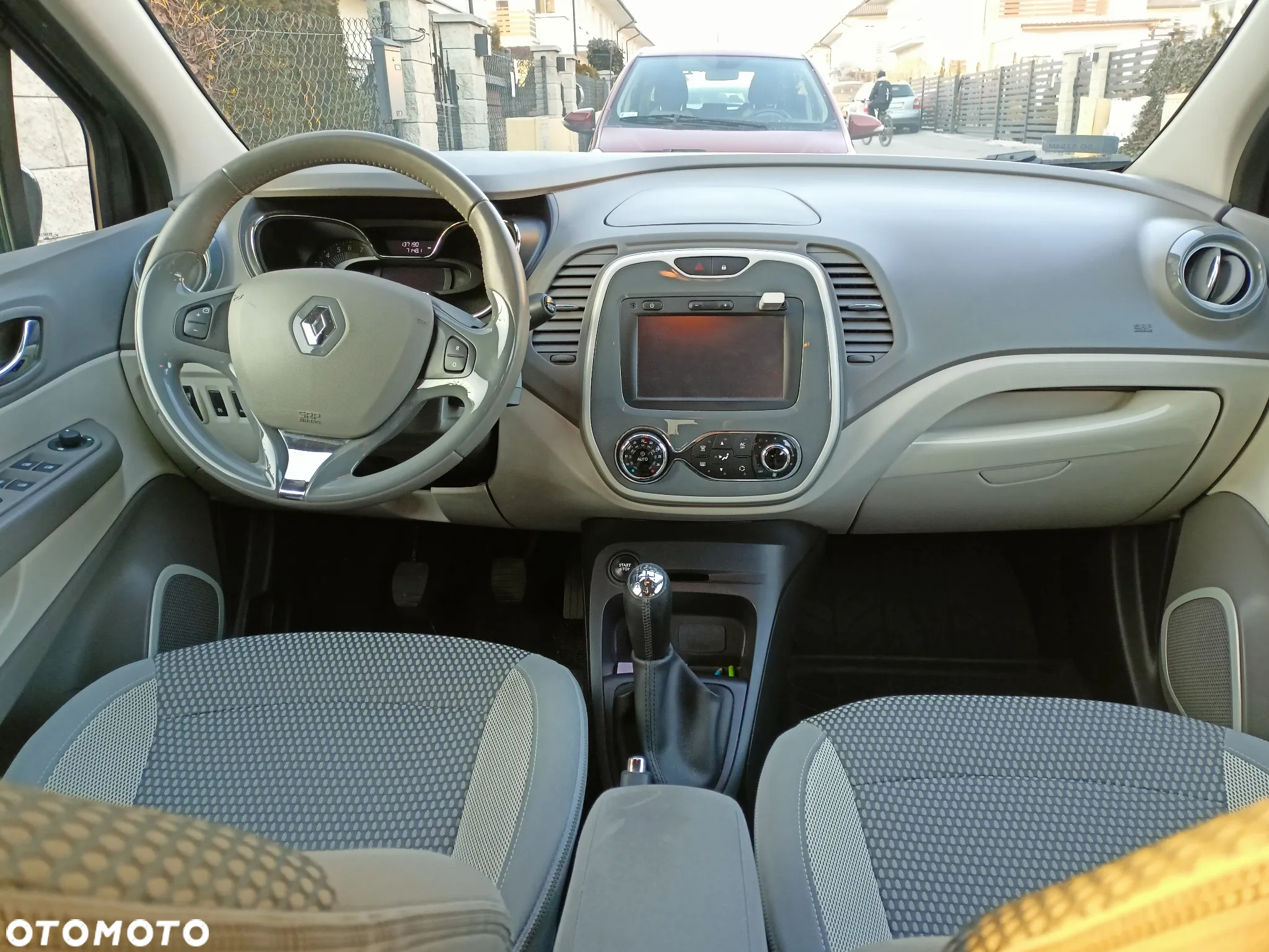 Renault Captur 0.9 Energy TCe Zen - 4
