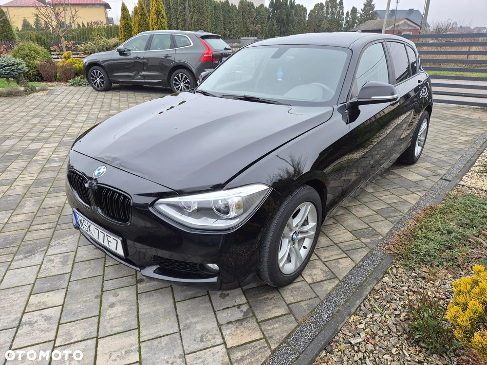 BMW Seria 1 118i - 3